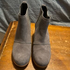 Sorel Booties.  Black-Brown Leather, grey suede. Worn 3 times